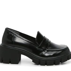 Crown vintage penny loafers